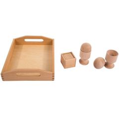 Bandeja con objetos de madera - Montessori
