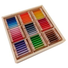 Caja de color III con 63 tablas de colores de madera - Montessori